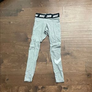 Nike gray leggings